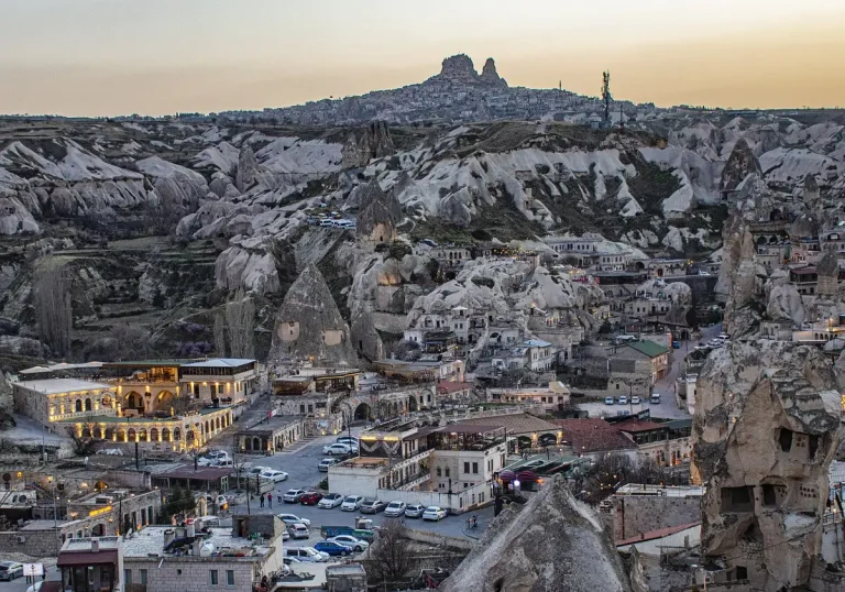 Le village de Göreme au coeur de la Cappadoce