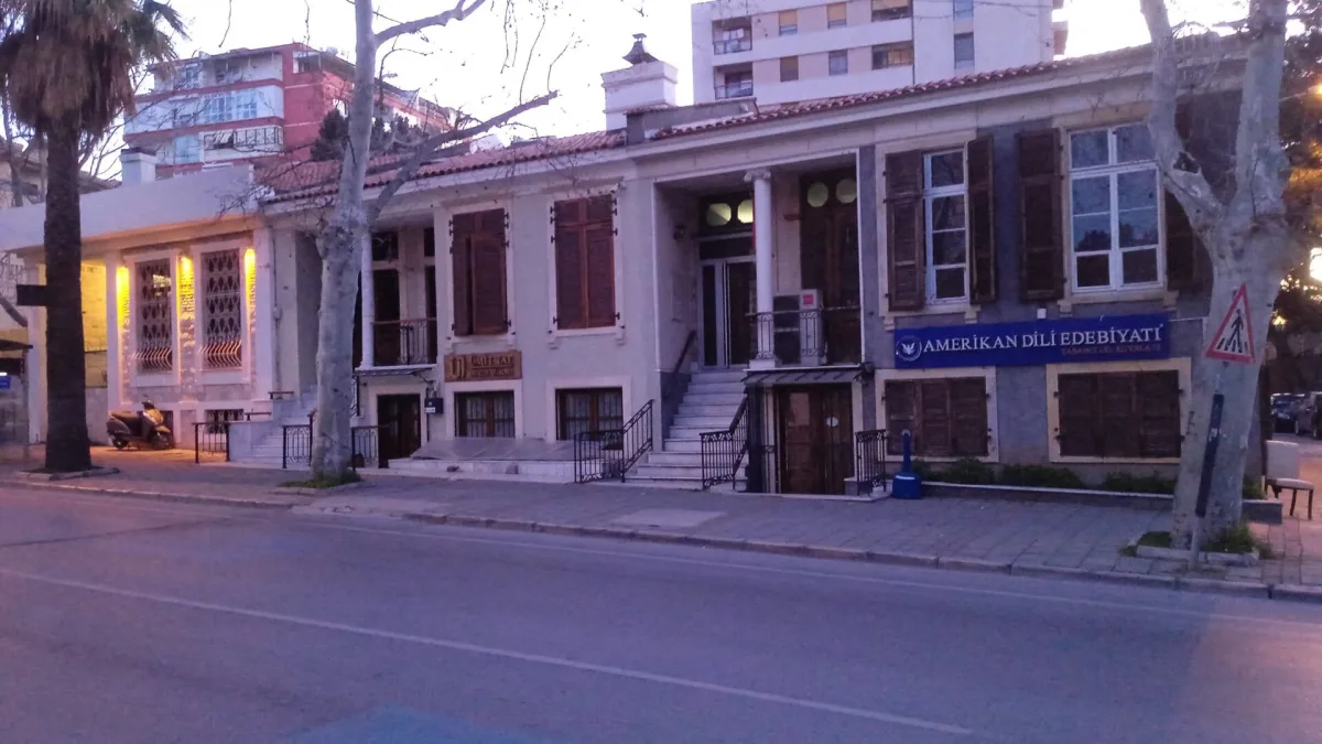 Maisons anciennes du quartier de Bornova a Izmir