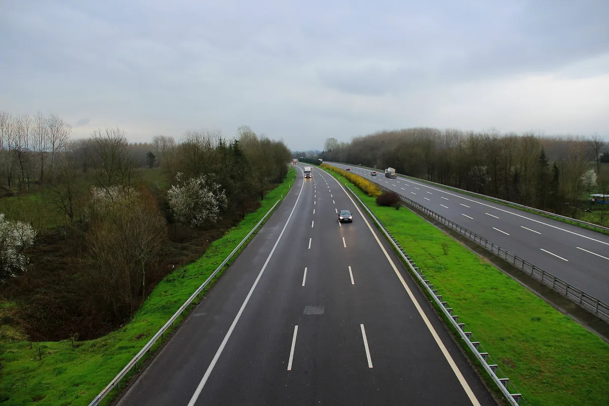 Trafic sur l'autoroute d'Anatolie entre Istanbul et Ankara