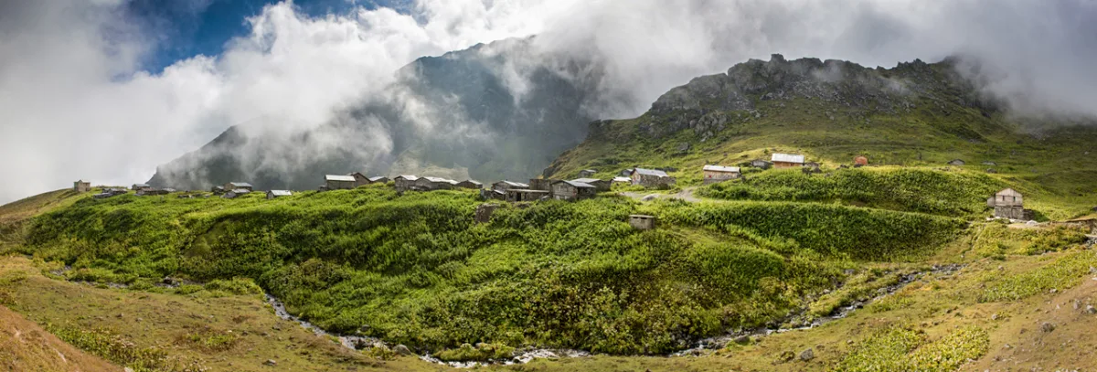 Yayla, plateau d'estive dans les monts Kaçkar sur la mer Noire
